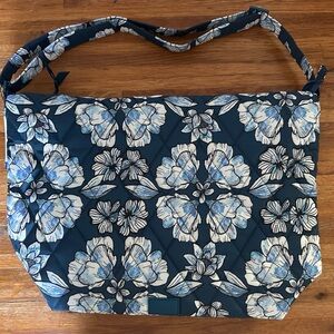 Vera Bradley Ultralight Hobo Bag Blue Floral Medallion